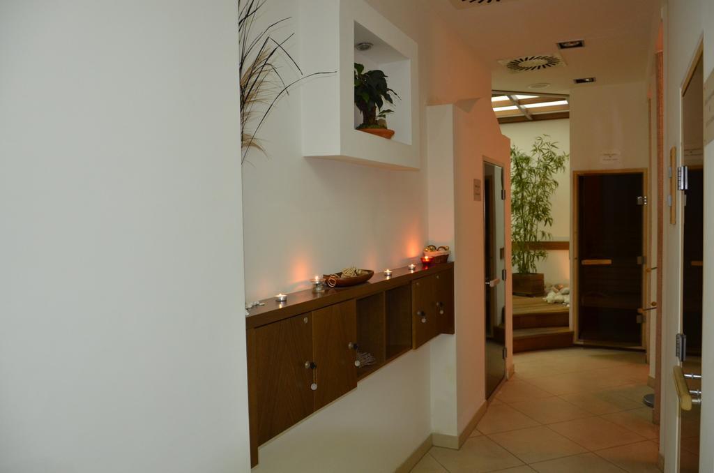 Hotel Mozart Opatija Exterior foto